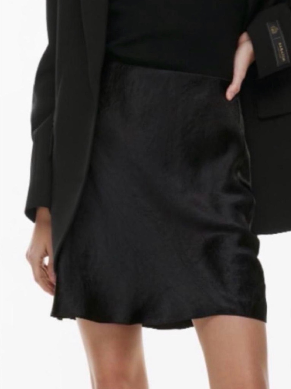Aritzia Babaton Black Satin Mini Skirt - Women